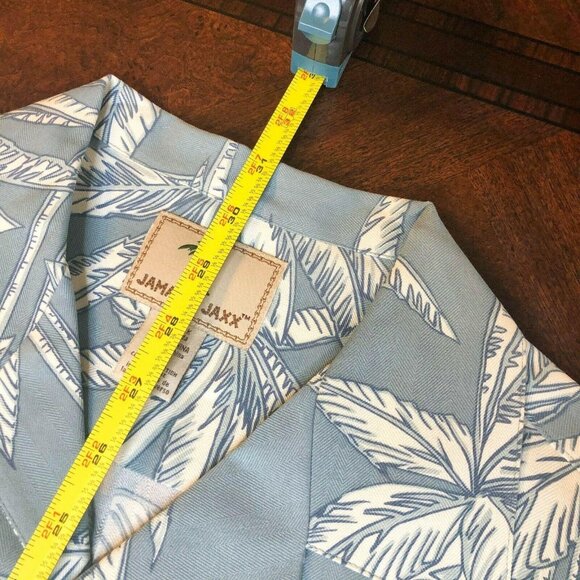 Jamaica Jaxx Men's 100% Silk Button Down SS Shirt, Size M - Picture 5 of 6
